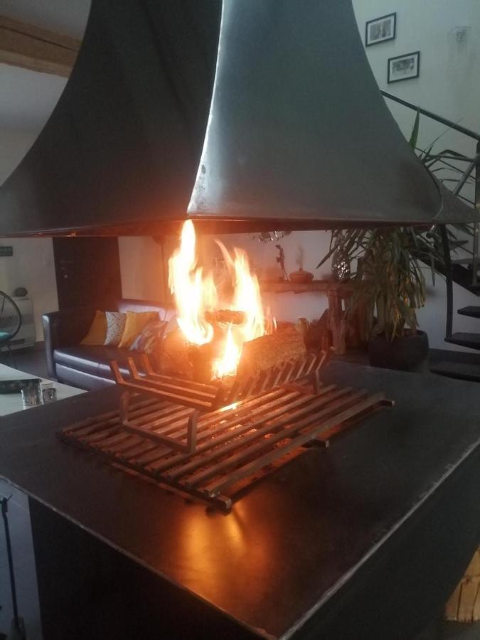 Maison Maupas Chambre Rouge Bellesserre Εξωτερικό φωτογραφία